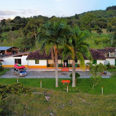 La Hacienda Hostel San Gil Kültér fotó