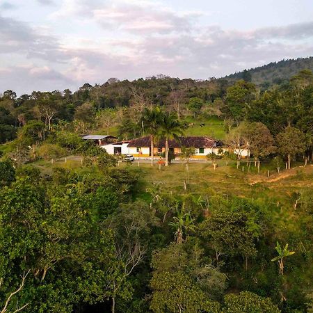 La Hacienda Hostel San Gil Kültér fotó