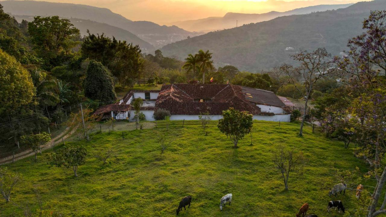 La Hacienda Hostel San Gil Kültér fotó