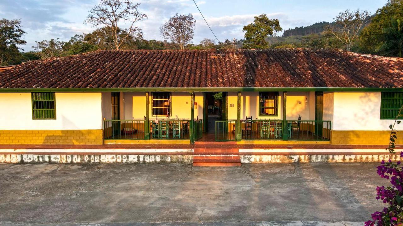 La Hacienda Hostel San Gil Kültér fotó